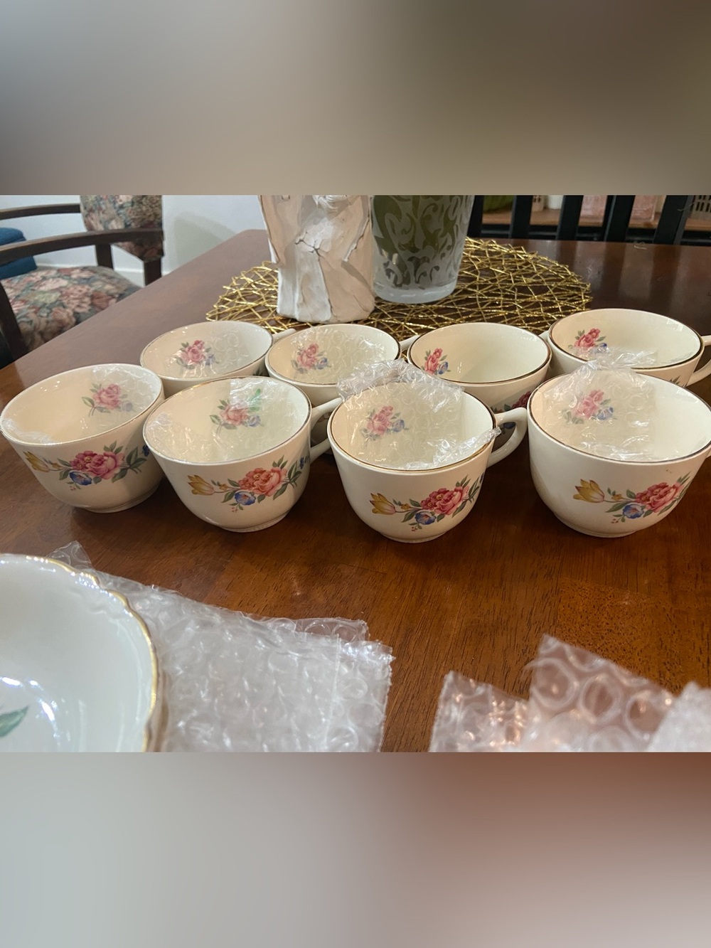 Scio Hazel Classic Cream Floral Coffe/Teacup